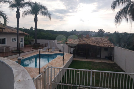 Casa Térrea Disponível para Locação e Venda no Condomínio Vilaggio Capriccio
