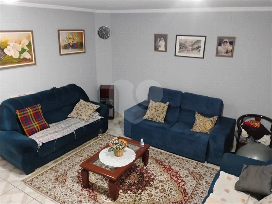 Vende-se casa na Vila Santa Catarina - Excelente oportunidade para investimento e geração de renda
