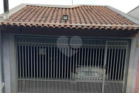 Casa térrea no Parque Delta.