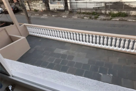 Sobrado à venda com 2 quartos em Km 18, Osasco, SP