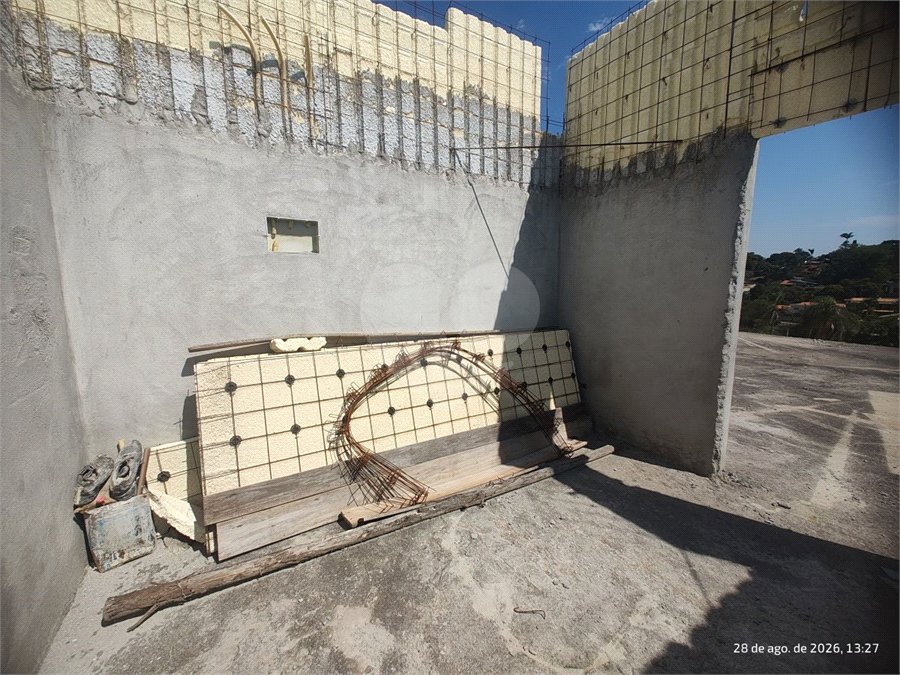 Terreno 810 metros à venda em Atibaia com projeto aprovado exclusivo de alto padrão com construção inacabada