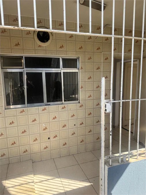 Sobrado à venda com 5 quartos em Bela Vista, Osasco, SP