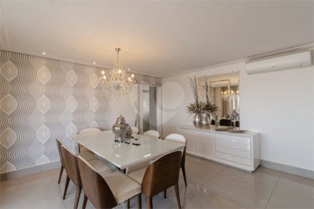 APARTAMENTO IPIRANGA COM 4 SUÍTES E 3 VAGAS - REFORMADO!