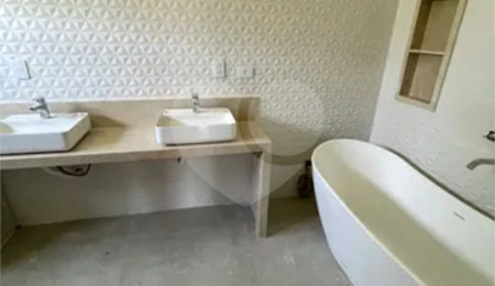 Casa à venda com 4 suítes no condomínio Monaco, São José dos Campos - SP