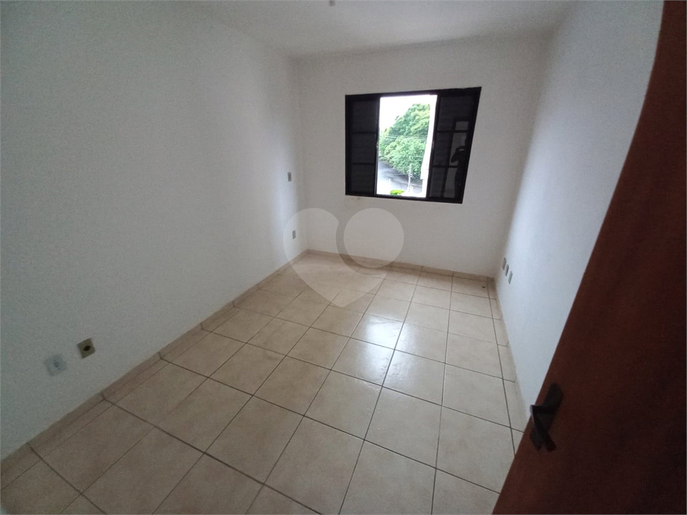 Apartamento no Condomínio Ilha Bela.