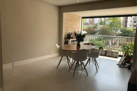 Apartamento à venda com 3 quartos, sendo 1 suíte, em Cidade São Francisco, São Paulo, SP