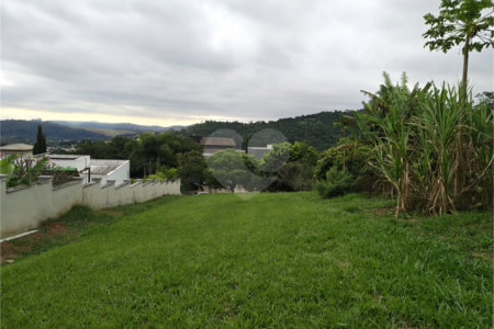 Lote à Venda no Porto Atibaia – 1.300 m² com Vista Privilegiada
