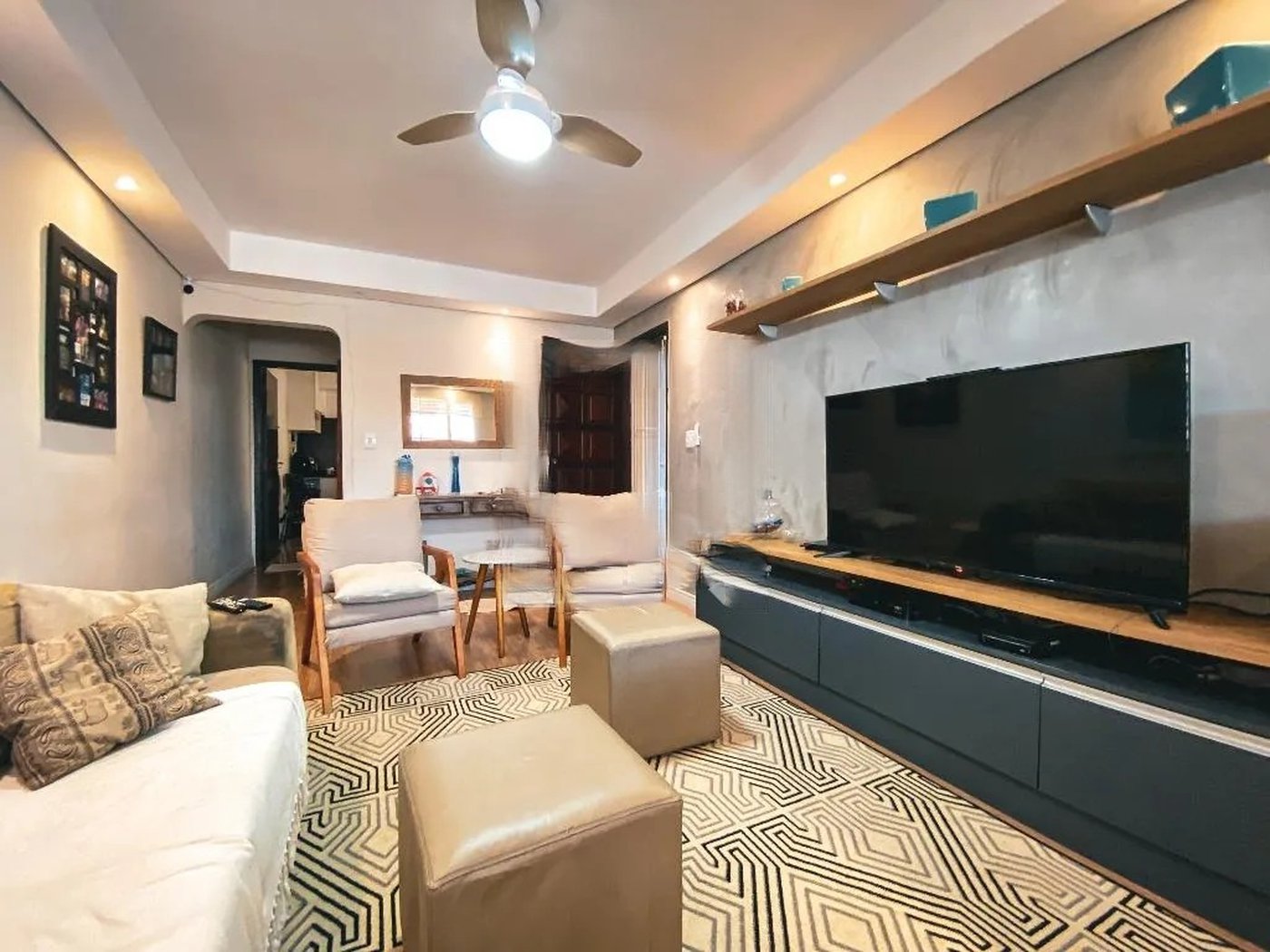 Sobrado à venda com 3 quartos, sendo 1 suíte,  em Vila Polopoli, São Paulo, SP