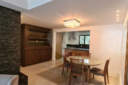 Apartamento à venda no Campo Belo com 110m², 03 dormitórios sendo 01 suite, 2 vagas - São Paulo/S