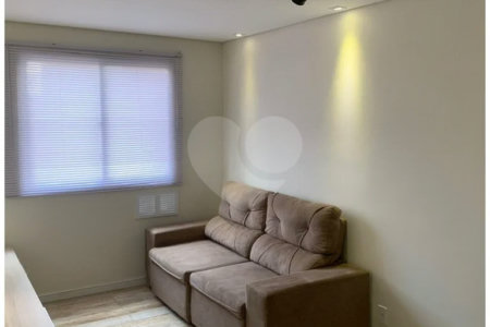 Apartamento à venda na Frei Caneca, 28 m², 1 quarto