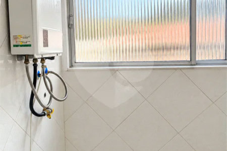 Apartamento à venda com 2 quartos, sendo 1 suíte,  em Chácara Inglesa, São Paulo, SP