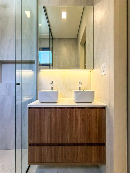 Casa Térrea Evidências - Indaiatuba/SP - R$ 1.950.000,00 - Área Total 307,33 m² - Área Construída 201,90 m² - TÉRREA - 03 suítes sendo a master com closet; Escritório; Lavabo; Cozinha com cooktop, forno, micro-ondas e coifa; Móveis planejados na hall de entrada, sala, escritório, cozinha, gourmet, s