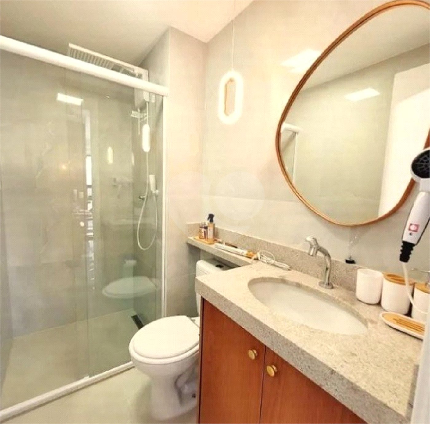 Apartamento 39m² 1 Suíte 1 banheiro Mobiliado e Reformado no Campo Belo/SP Pronto para Morar ou Investir. Estuda permuta