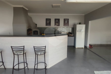 Casa com 3 dormitórios à venda no bairro Jardim Cardinalli, em São Carlos/SP