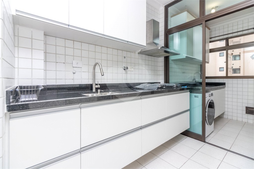 APARTAMENTO 3 QUARTOS E 3 VAGAS À VENDA NA CHÁCARA KLABIN VENDER