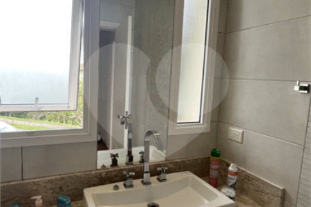 Casa a Venda no Condomínio Porto Atibaia com 4 dormitórios