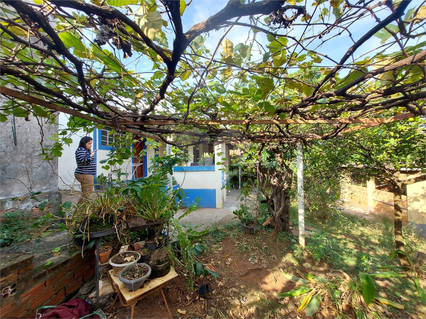 Terreno com 586,00 m² de área total na Vila Costa do Sol.