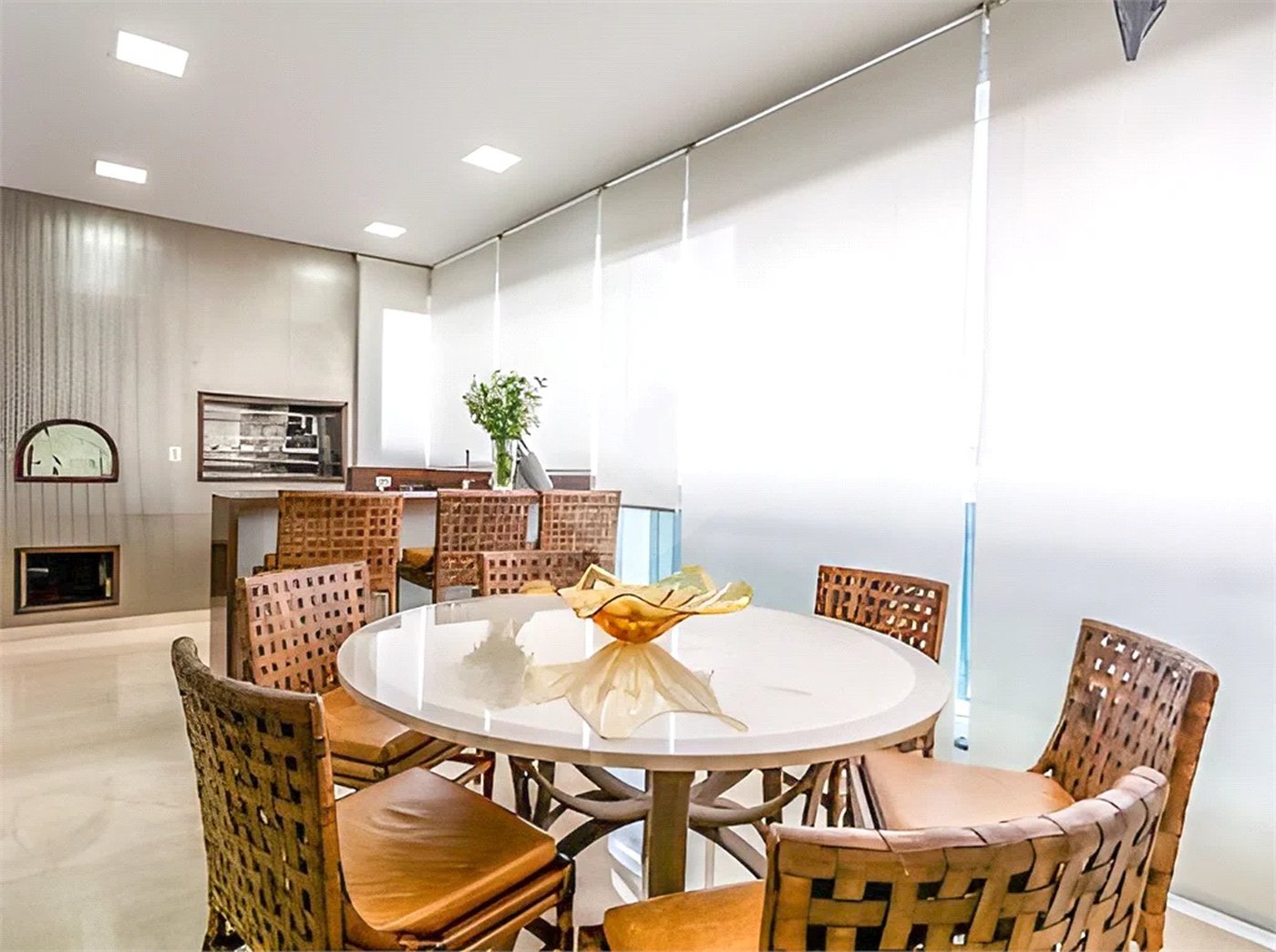 APARTAMENTO ALTO PADRÃO 335 M2 COM 4 SUÍTES Á VENDA - JARDIM ANÁLIA FRANCO ACEITA PERMUTA