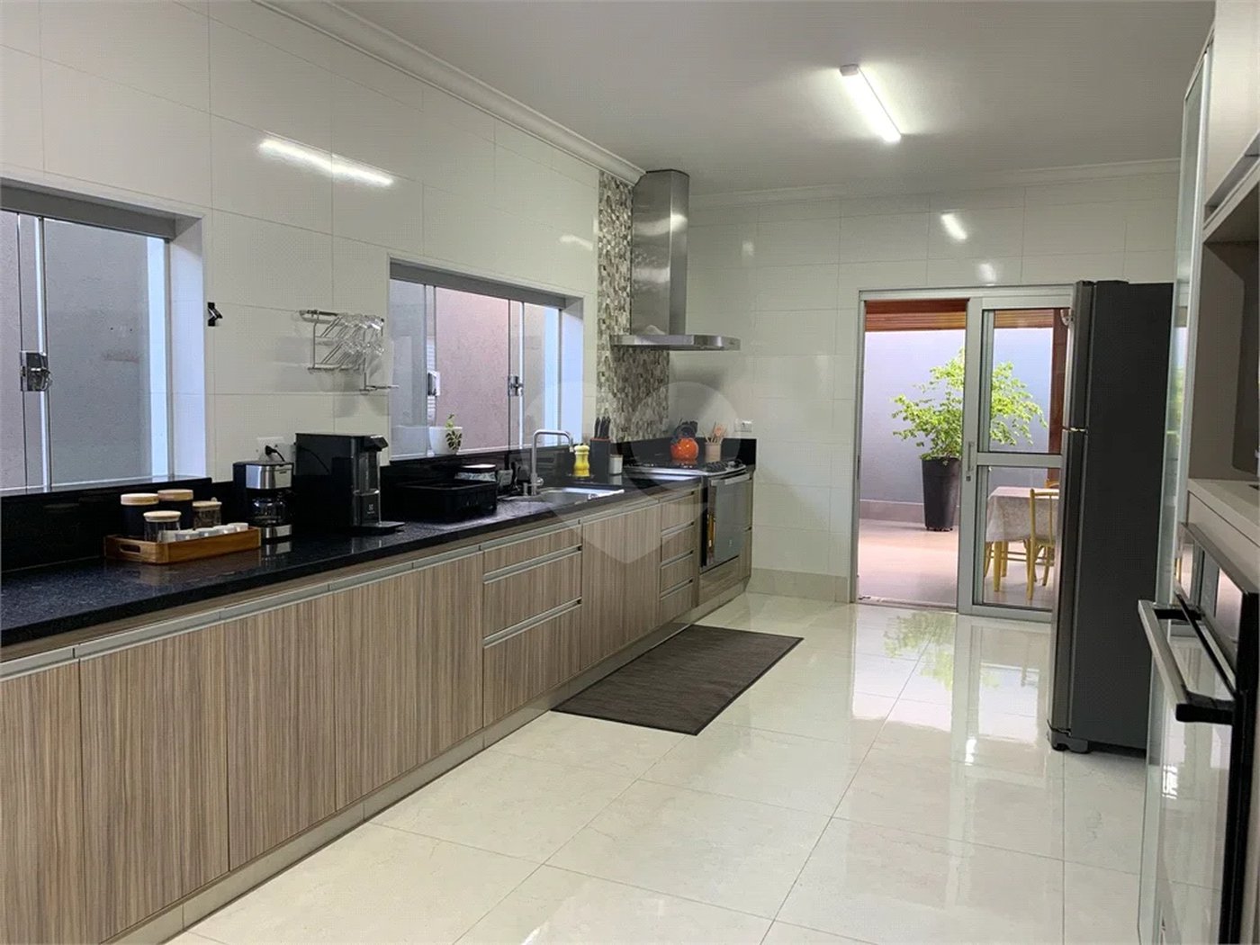 Linda Casa à Venda no Bairro Santa Rosa, na cidade de Piracicaba-SP.