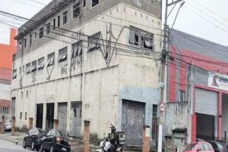 Prédio comercial à venda na Vila Guilherme
