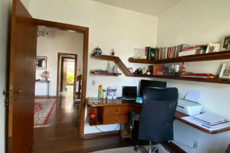 Casa á venda - Centro