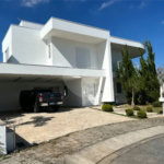 CASA A VENDA, CONDOMINIO FECHADO JARDIM DO GOLDE 3, 4 SUÍTES E 3 VAGAS DE GARAGEM, SJC/SP