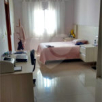 CASA A VENDA NO BAIRRO VISTA VERDE COM 3 DORMITORIOS, 3 SUITES, 3 VAGAS, METRAGEM 316M², SJC