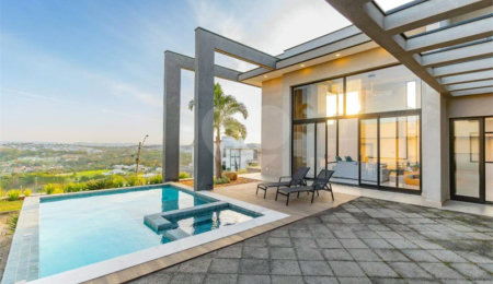 Casa à venda com 4 suítes no condomínio Residencial Campo de Toscana, Vinhedo - SP