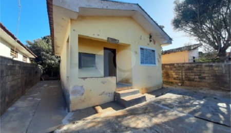 Casa à venda com 2 quartos em Jardim Bandeirantes, São Carlos, SP