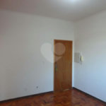 Apartamento à venda na região de Pari