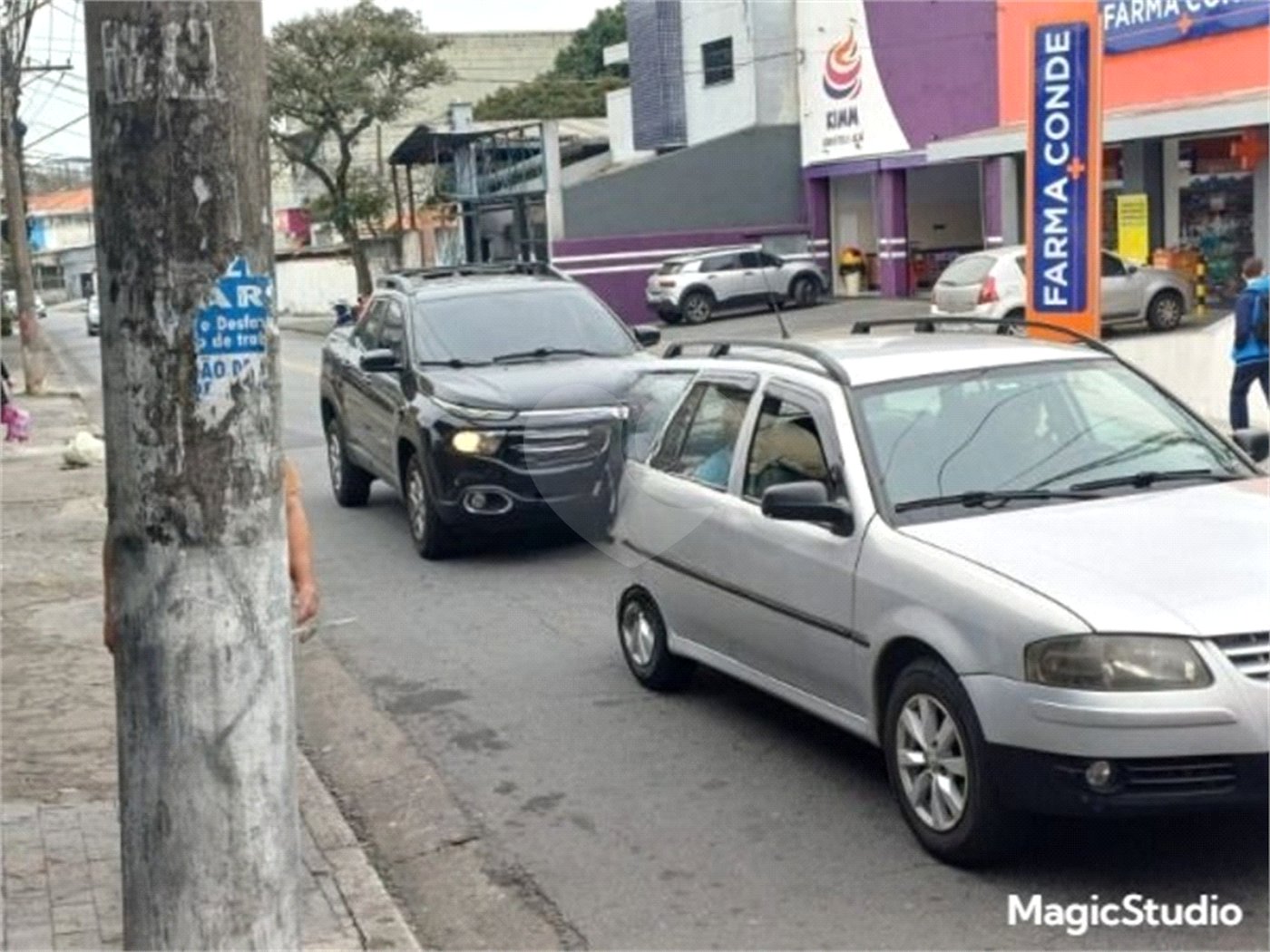 Casa comercial com 120m² , à venda em Guarulhos.