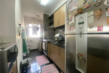 Apartamento á venda na Luz