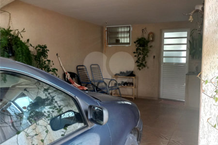 Imóvel em excelente estado de conservação localizado no Jardim Beatriz a Venda