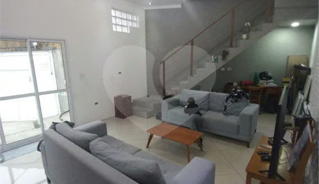 Sobrado à venda com 3 quartos, sendo 1 suíte,  em Jordanópolis, São Bernardo do Campo, SP