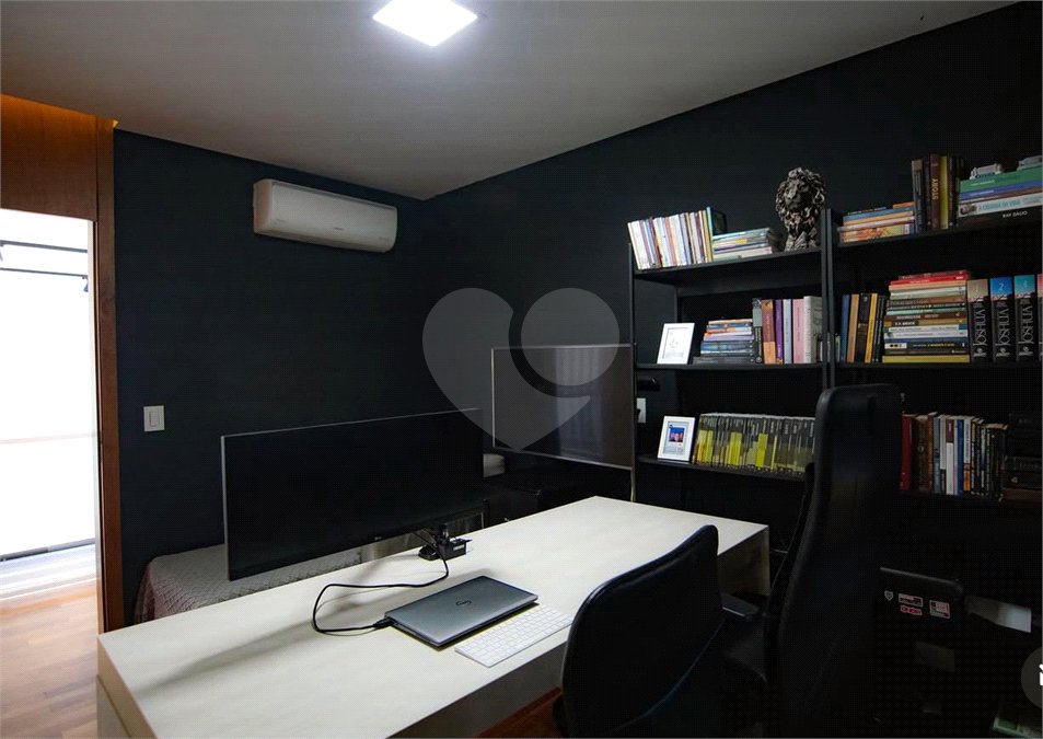 Casa de Alto Padrão à Venda no Residencial Campos do Conde – Santana de Parnaíba/SP