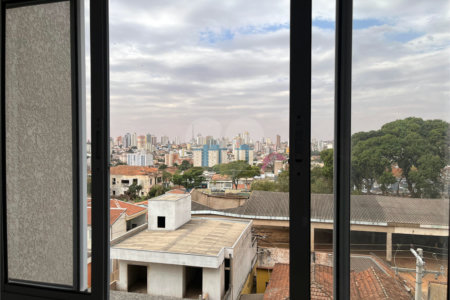 Apartamento com suíte na Vila Prado