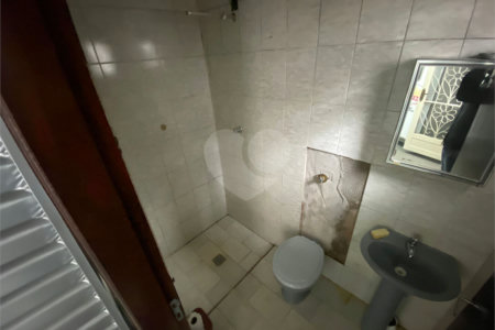 Sobrado comercial/residencial no Cidade Aracy