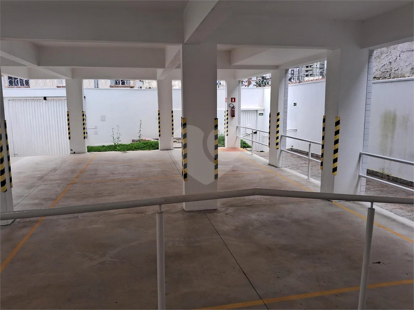 Apartamento à venda com excelente localização - 3 quartos sendo 1 suíte - 1 vaga