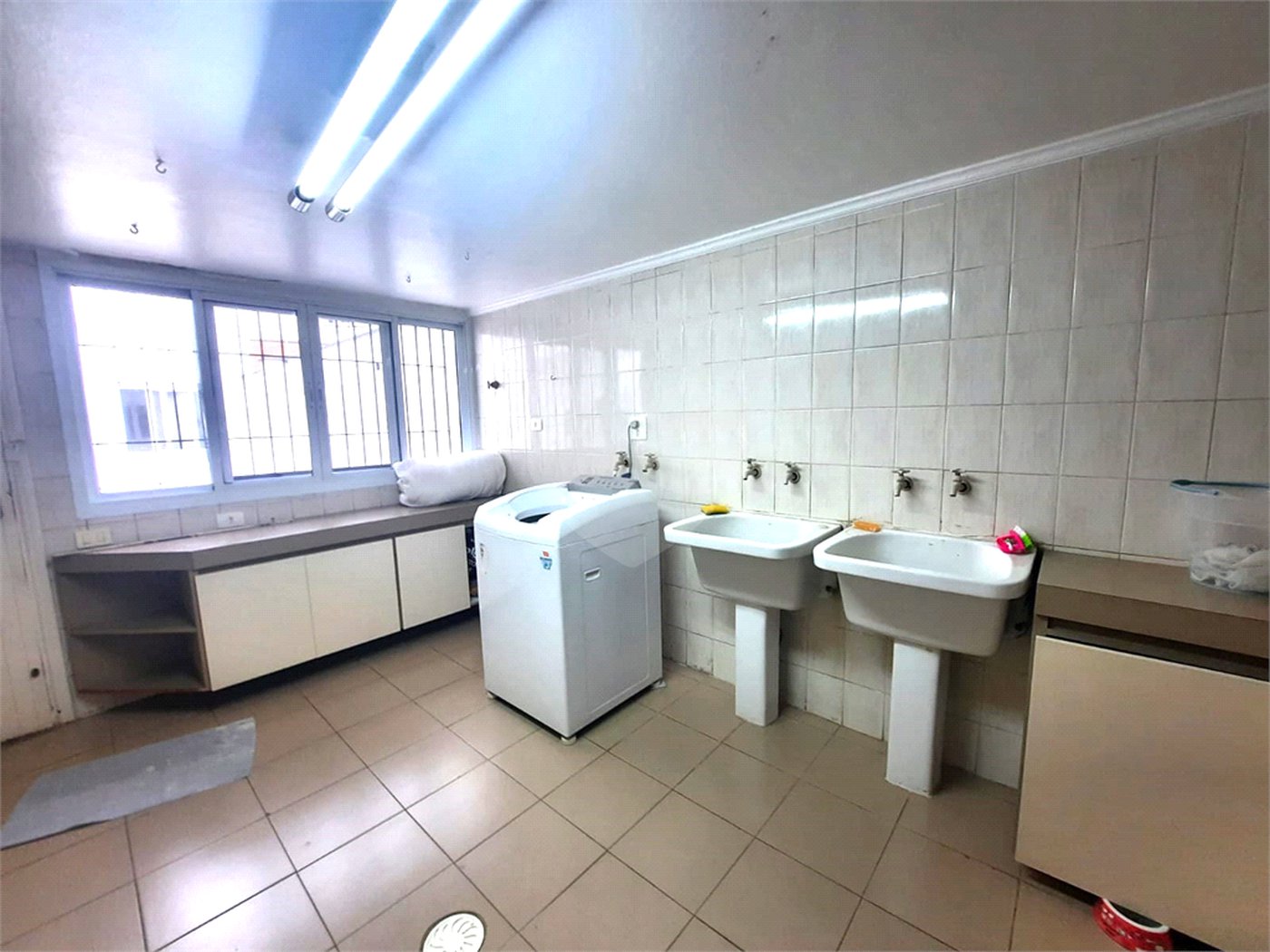 Casa para alugar com 4 quartos, sendo 2 suítes,  em Alto da Boa Vista, São Paulo, SP