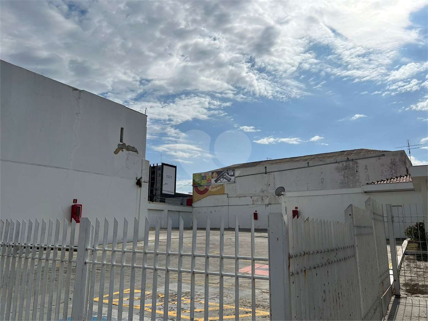 VENDA - Imóvel Comercial na Região Central de Indaiatuba com 741,63 m2 de construção, 1440,00 m2
