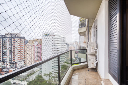 Cobertura à venda ou para alugar com 4 suítes em Moema, São Paulo, SP