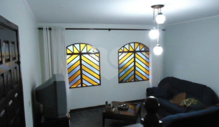 Sobrado à venda com 3 quartos, sendo 1 suíte,  em Santo Amaro, São Paulo, SP