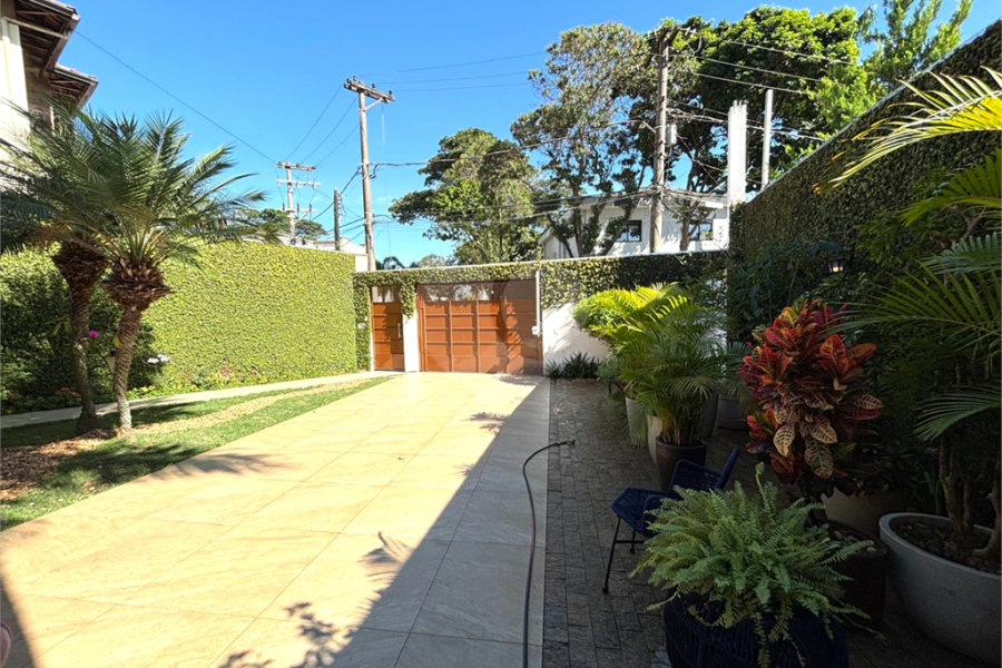 Casa térrea em rua sem saída com guarita 24hs - Tremembé - São Paulo/SP
