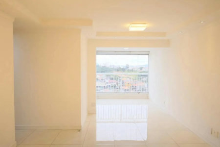 Apartamento à venda com 3 quartos, sendo 1 suíte, em Cidade São Francisco, São Paulo - SP