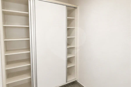 Excelente apartamento à venda na Vila Reg. Feijó
