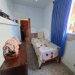 Ó TIMO CASA COM 3 QUARTOS E TERRAÇO EM CONTOMINIO FECHADO