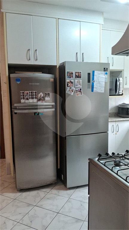 Apartamento a venda na Aclimação com 4 dormitórios e 2 vagas.