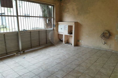 Casa á venda - Vila Guarani