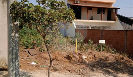 Terreno à venda em Parque dos Flamboyant, São Carlos, SP
