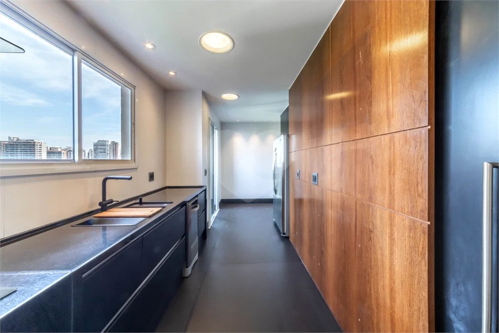 Vila Clementino - 161 m² | 2 dormitórios, com possibilidade de 3 | suíte master | 3 vagas | depósito